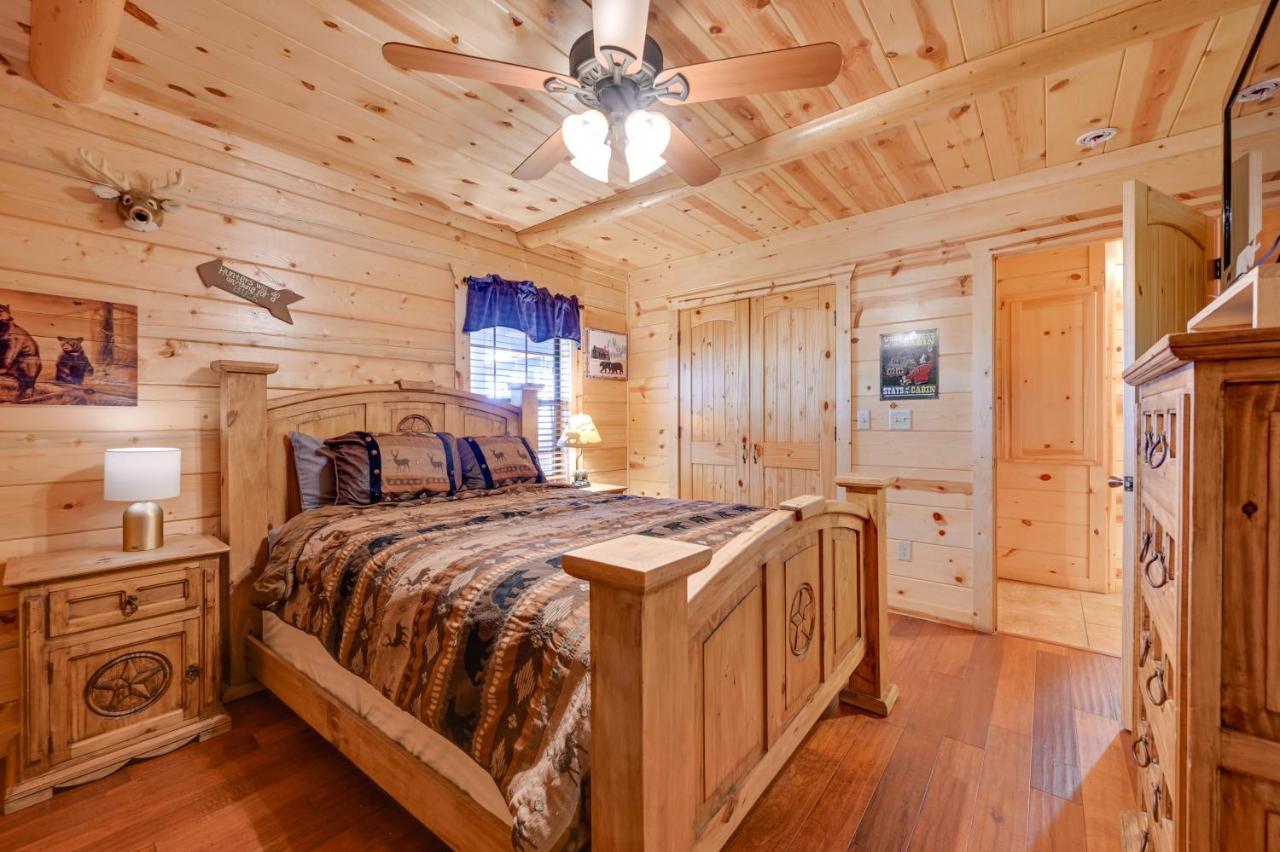 Broken Bow Cabin With Hot Tub And Deck - 4 Mi To Lake! 外观 照片