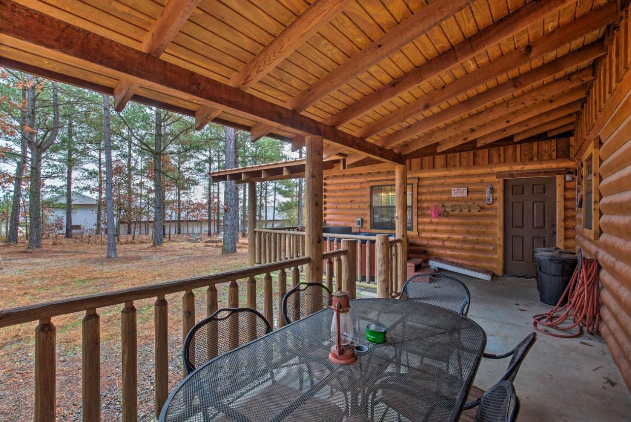 Broken Bow Cabin With Hot Tub And Deck - 4 Mi To Lake! 外观 照片